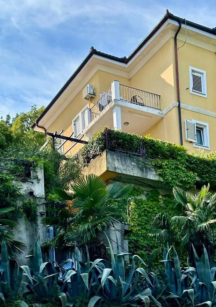 アパート Apartman Meerblick Mošćenička Draga